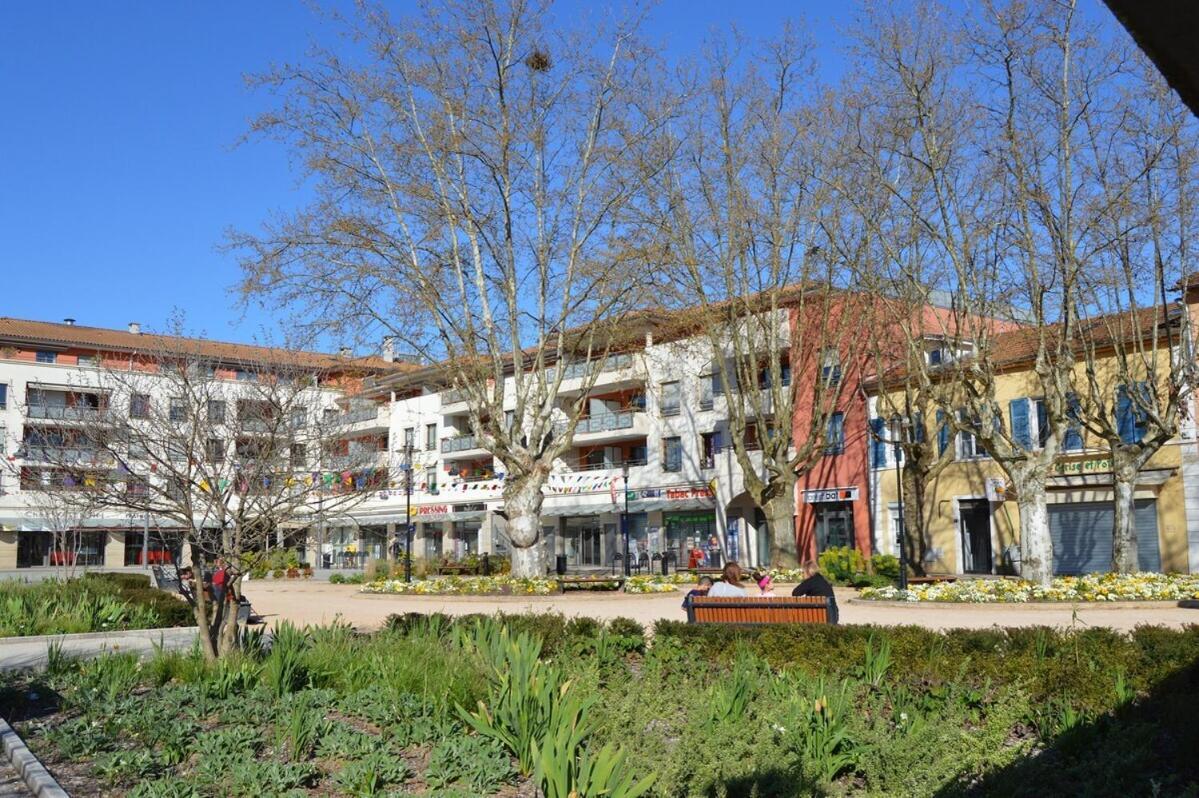 Apartamento Le Loft de Genas entre Eurexpo et St Exupéry Exterior foto