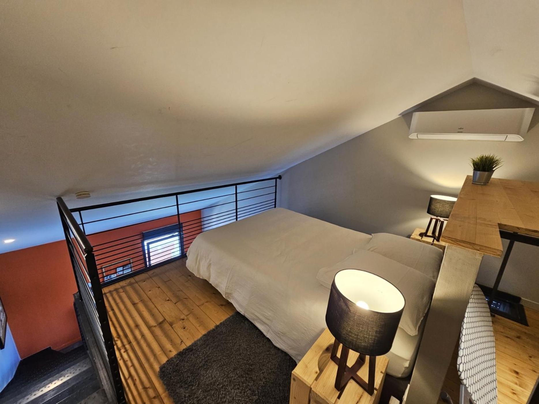 Apartamento Le Loft de Genas entre Eurexpo et St Exupéry Habitación foto